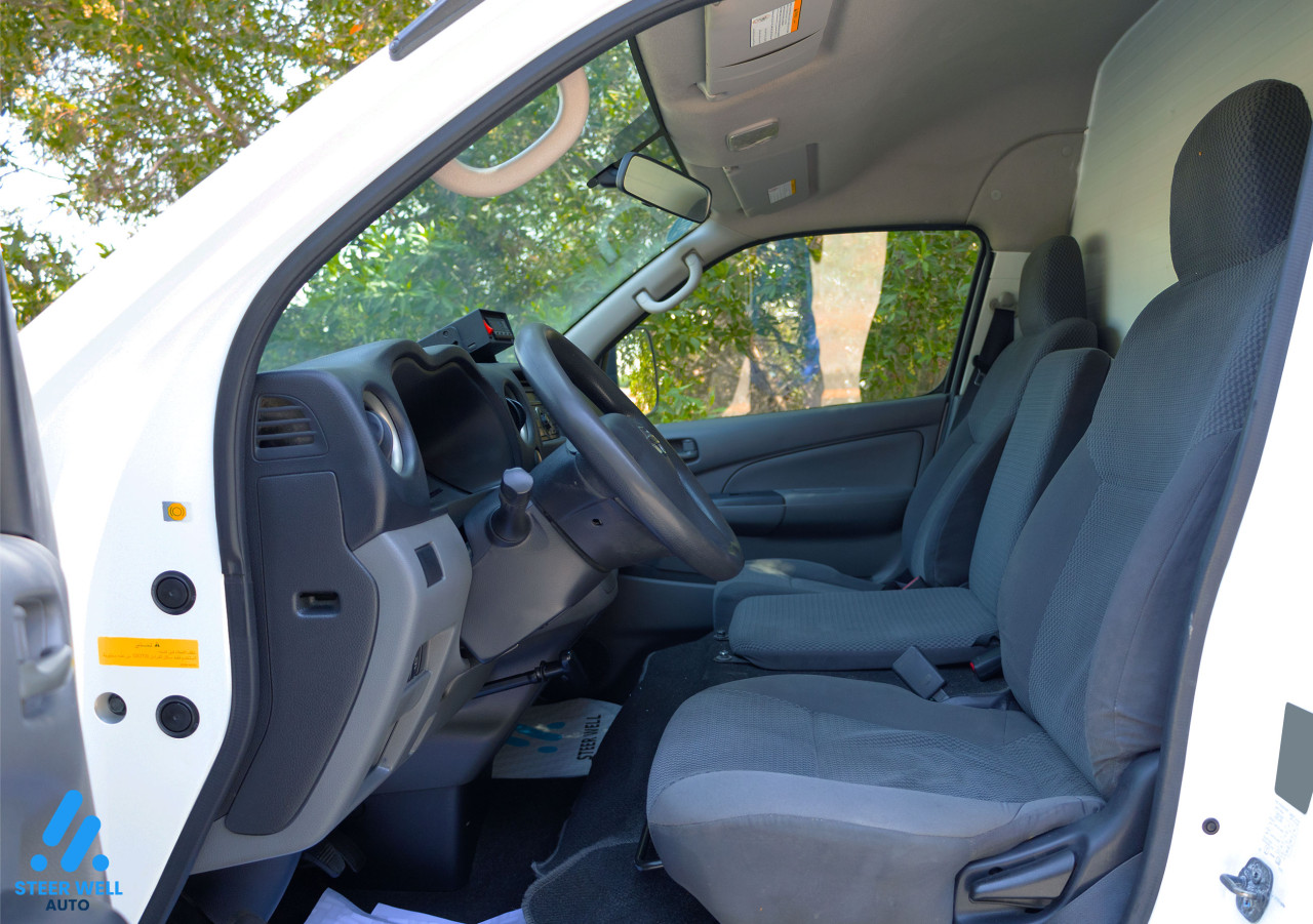 Nissan Urvan - Image 14