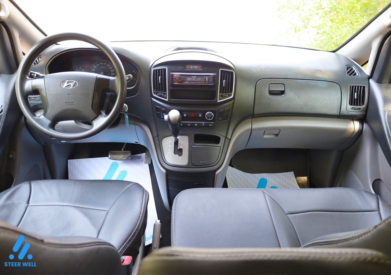 Hyundai Accent - Image 5