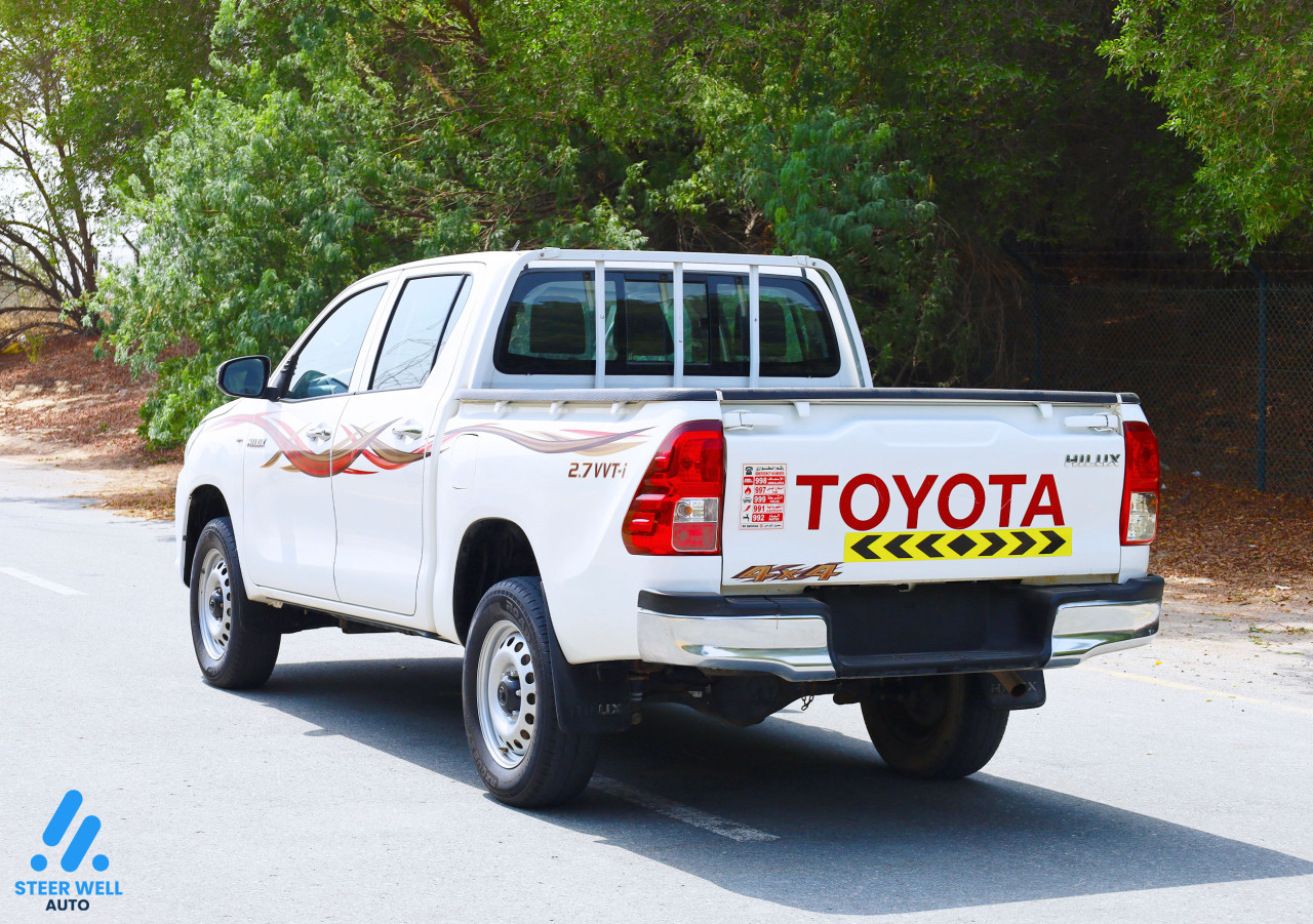 Toyota Hilux - Image 16