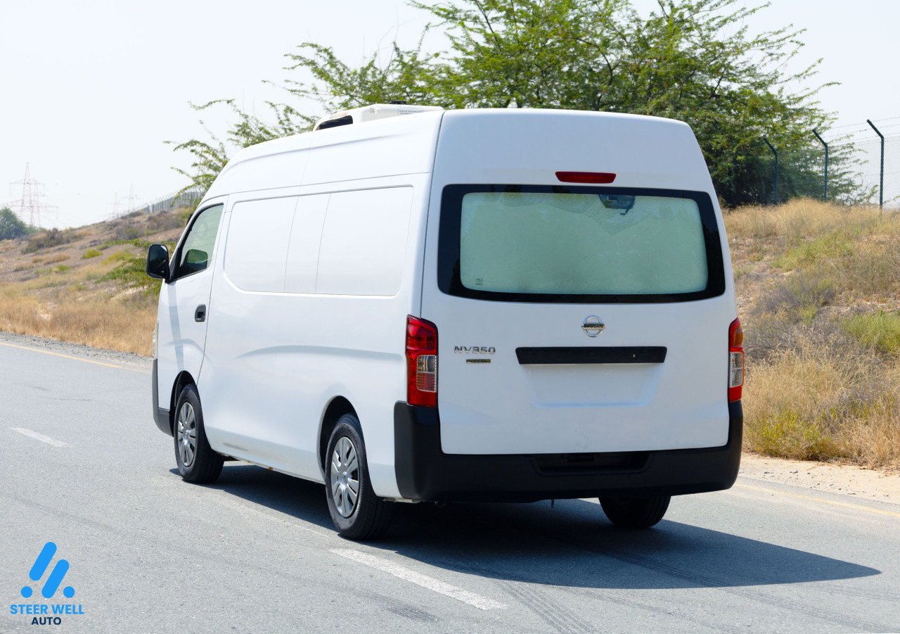 Nissan Urvan - Image 10
