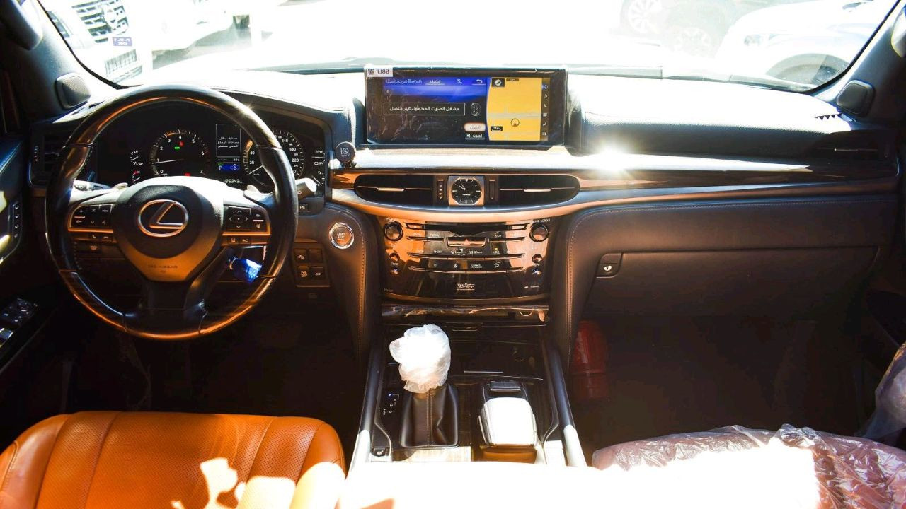 Lexus LX-Series - Image 7