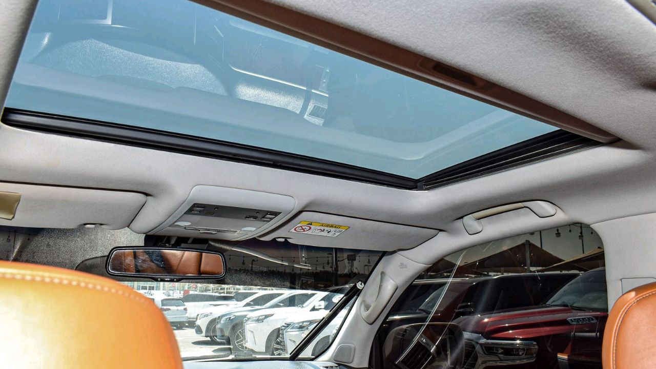 Lexus LX-Series - Image 11