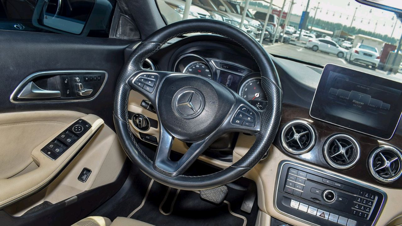 Mercedes Benz CLA - Image 3