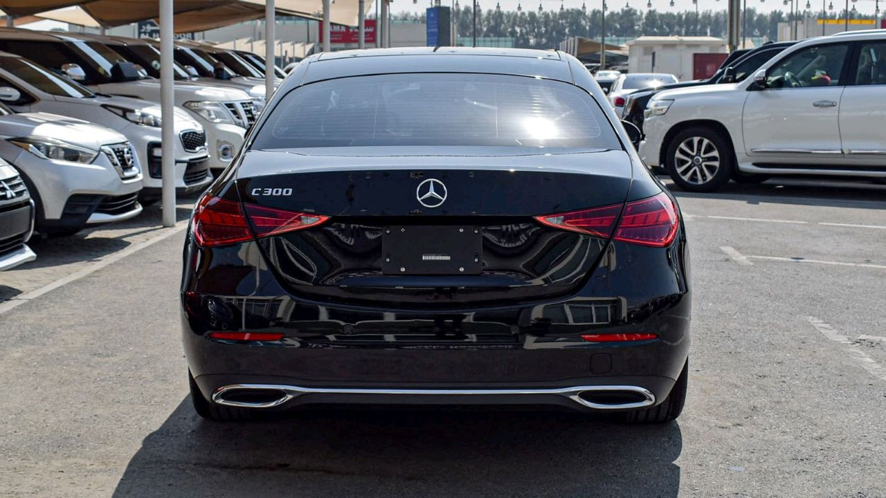 Mercedes Benz C-Class - Image 6