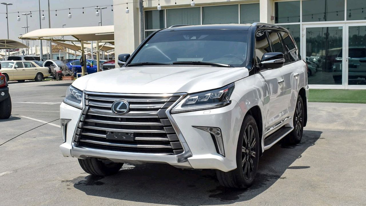 Lexus LX-Series - Image 8