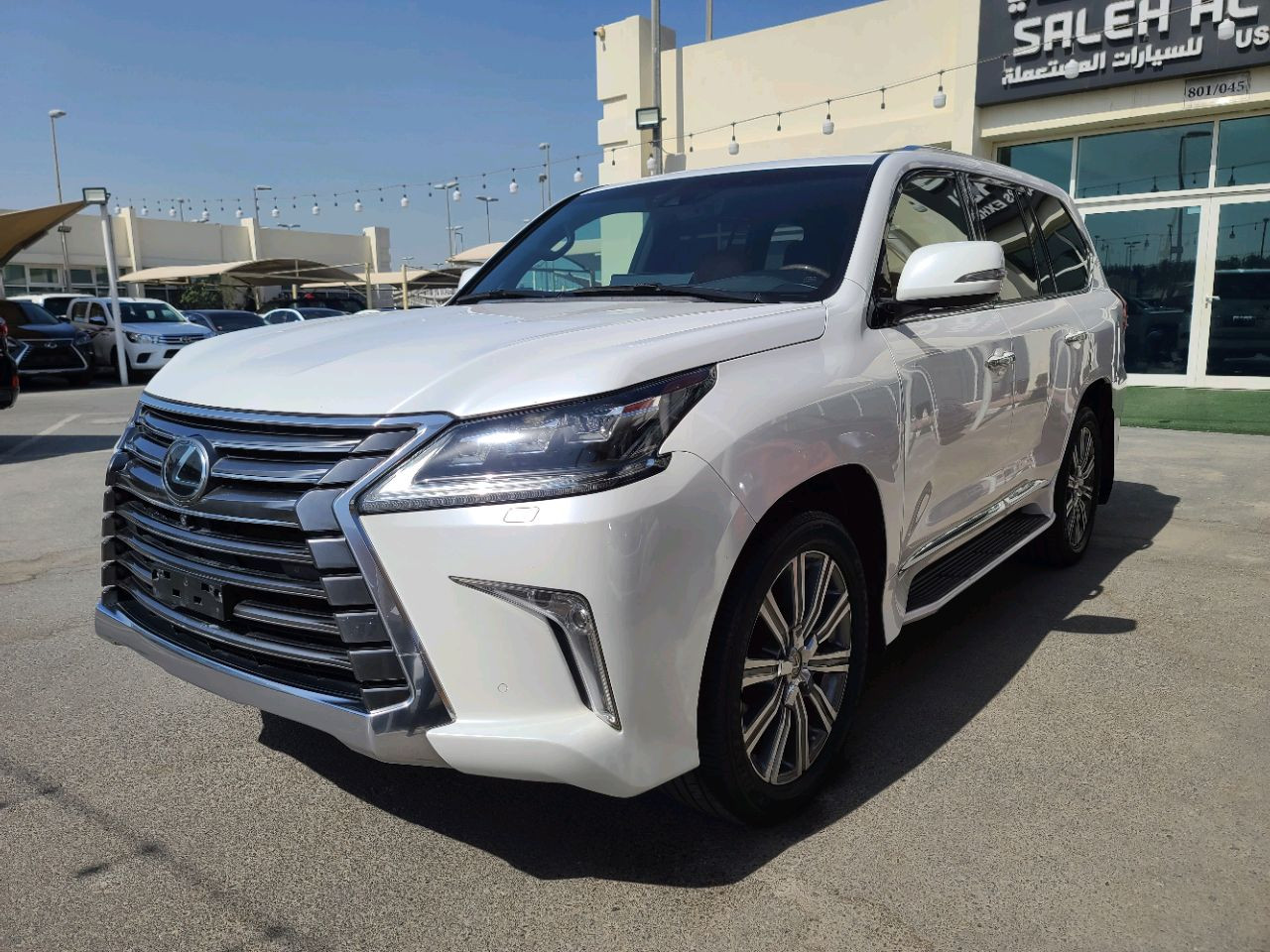 Lexus LX-Series - Image 11