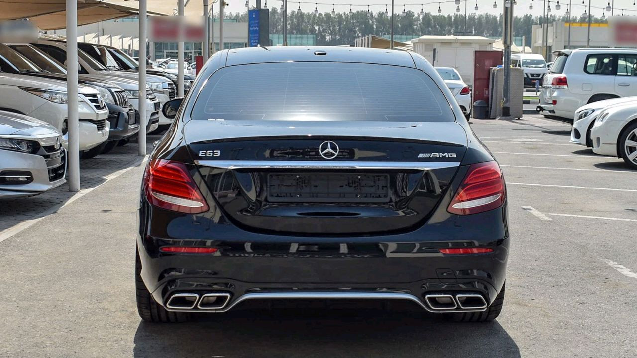 Mercedes Benz E-Class - Image 6