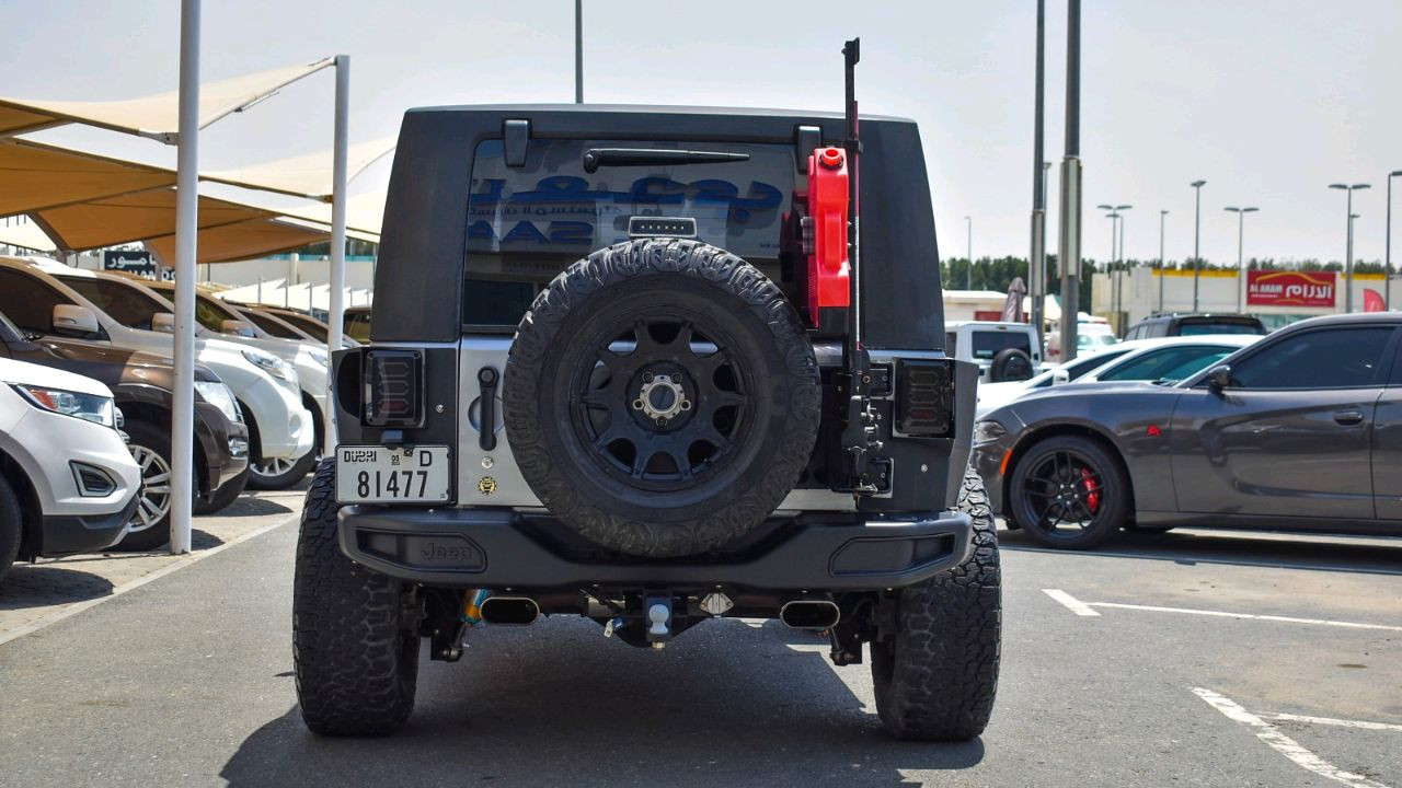 Jeep Wrangler Unlimited - Image 10