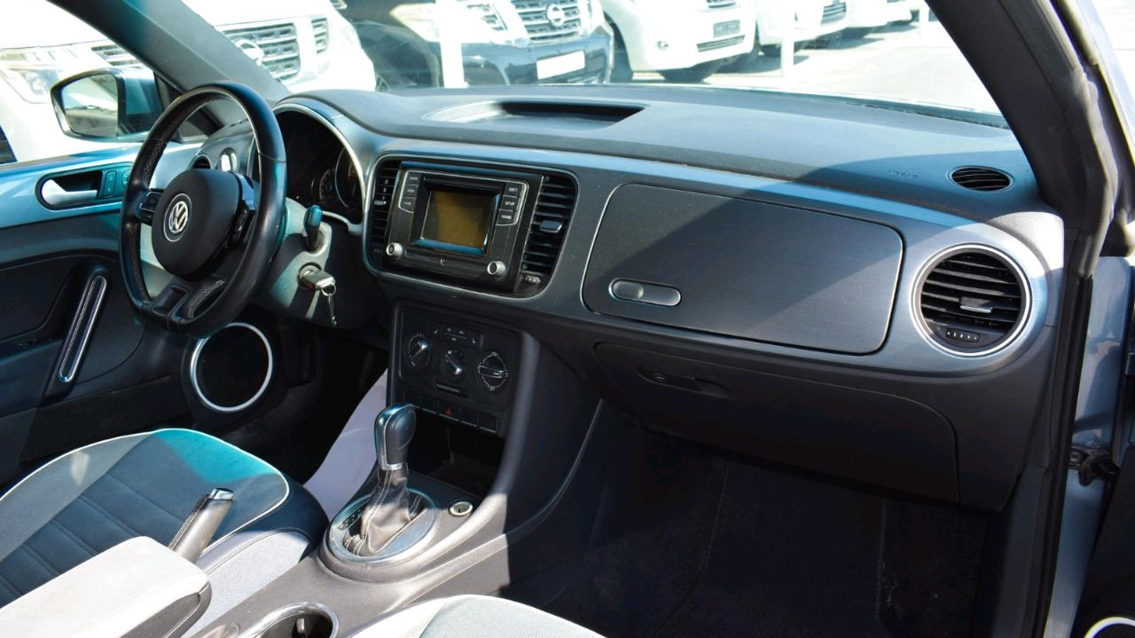 Volkswagen Beetle - Image 5