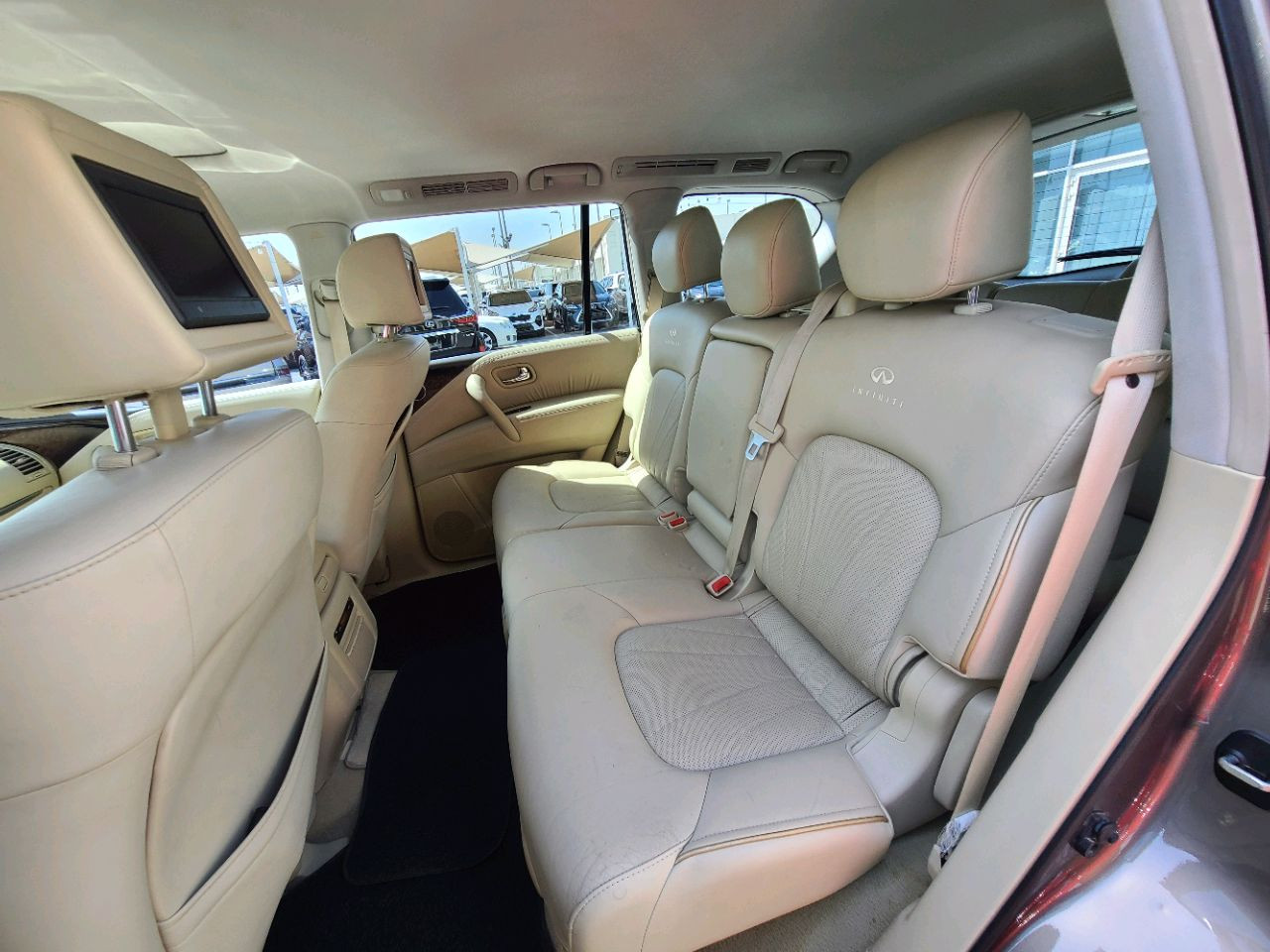 Infiniti QX70 - Image 5