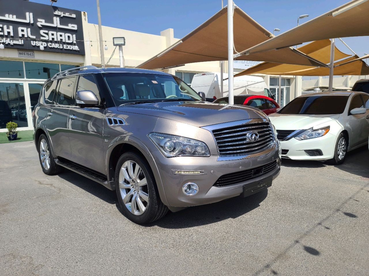 Infiniti QX70 - Image 9