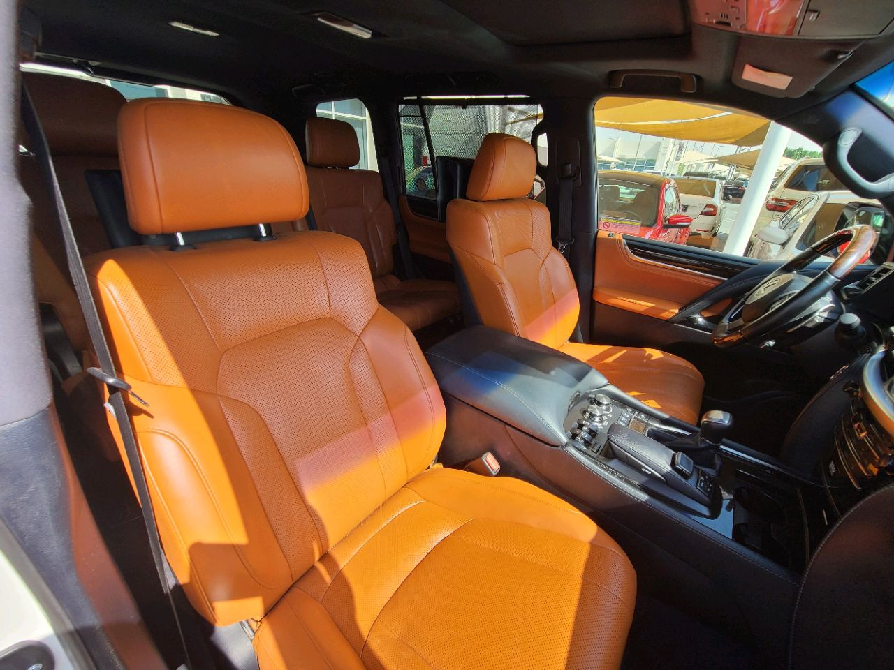 Lexus LX-Series - Image 5