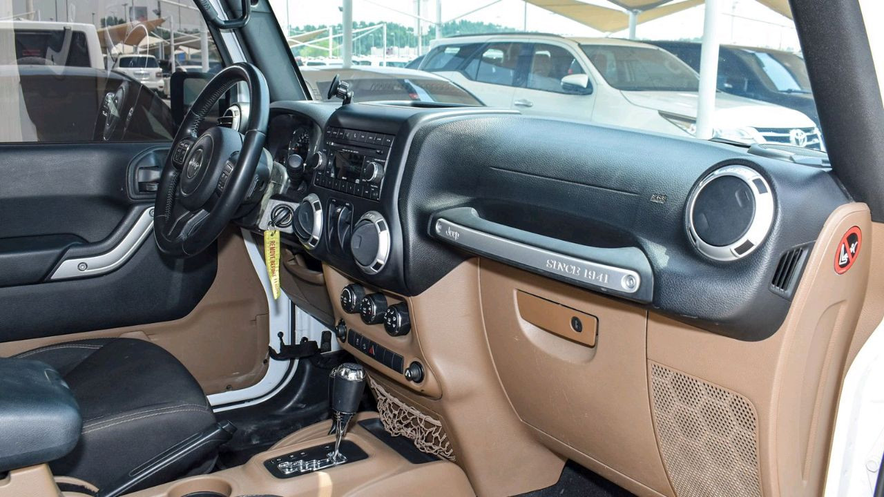 Jeep Wrangler - Image 9