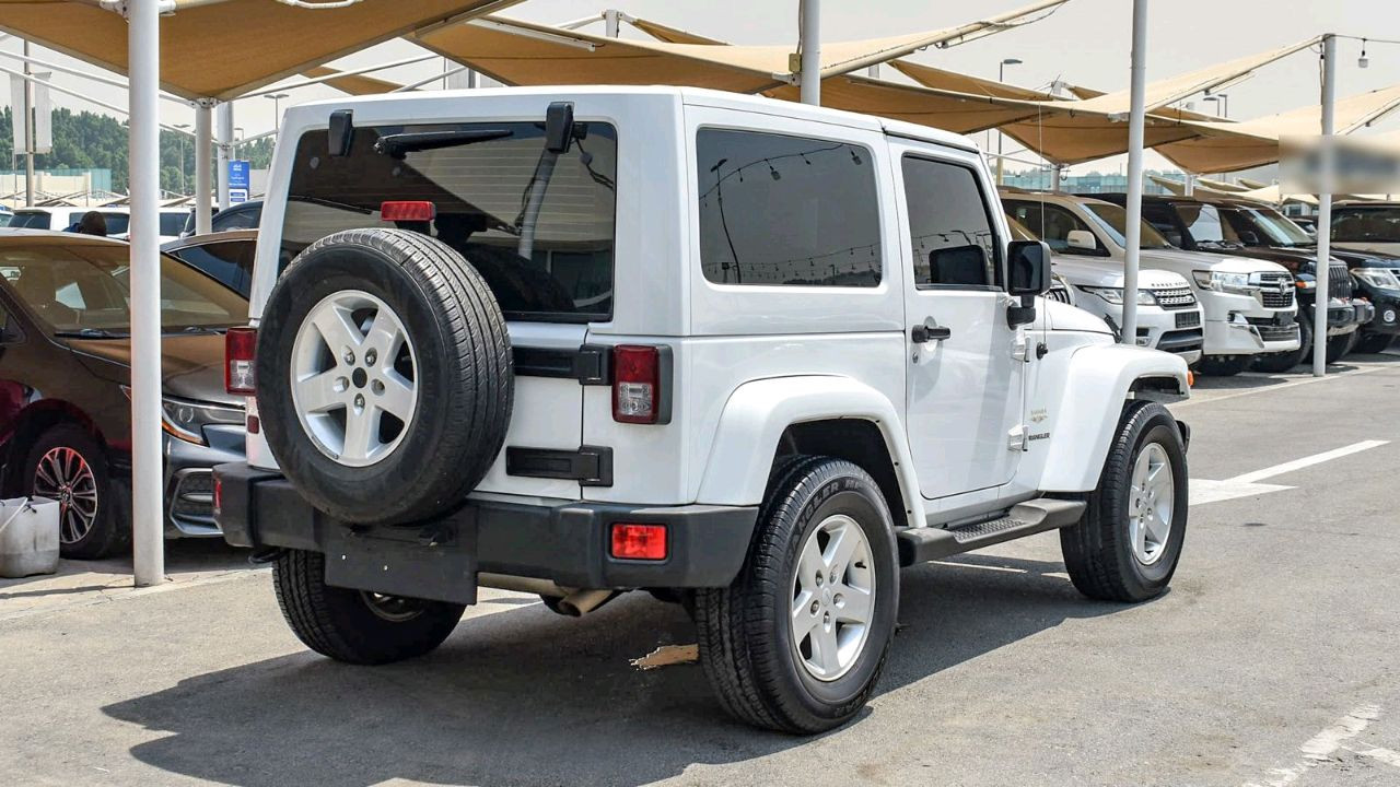 Jeep Wrangler - Image 10