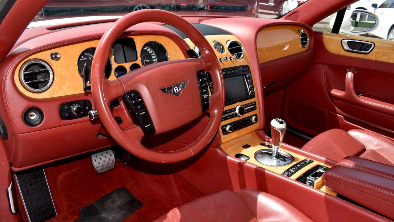 Bentley Continental - Image 8