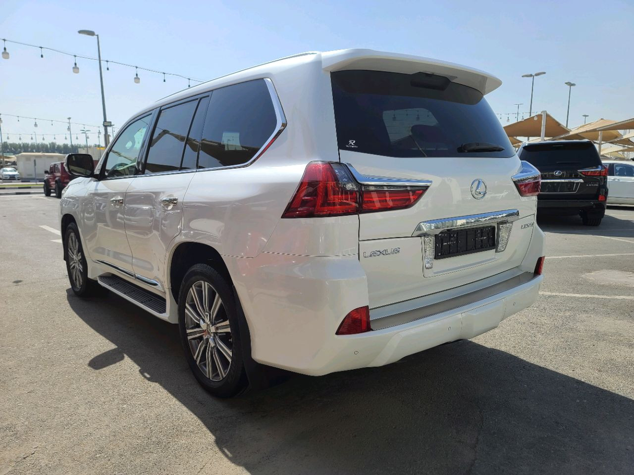 Lexus LX-Series - Image 6