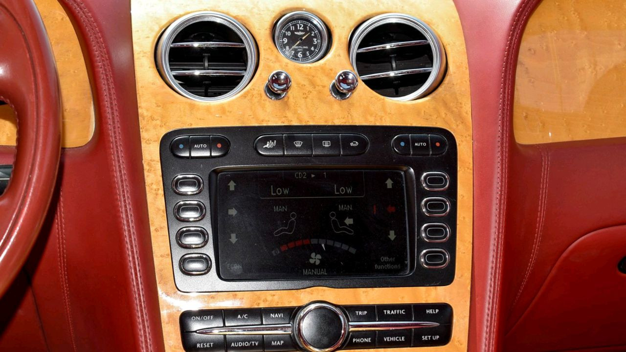 Bentley Continental - Image 11
