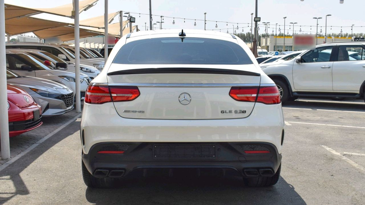 Mercedes Benz AMG - Image 17