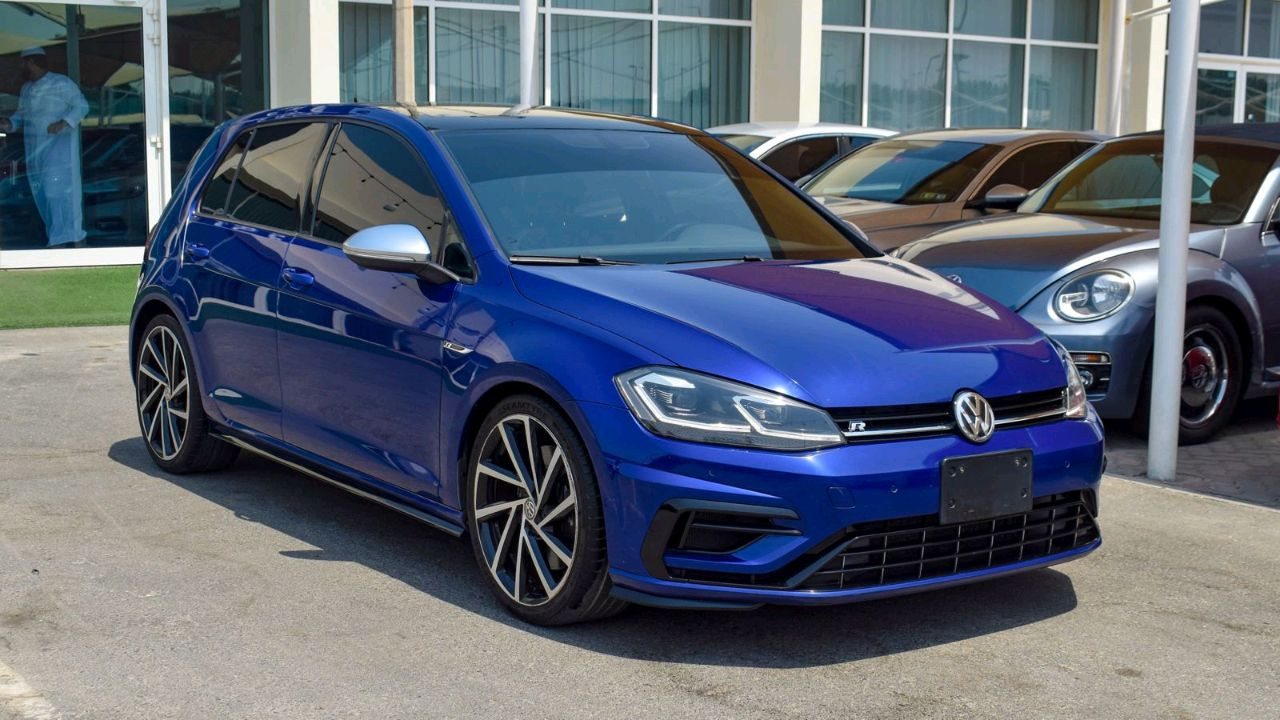 Volkswagen Golf R - Image 5