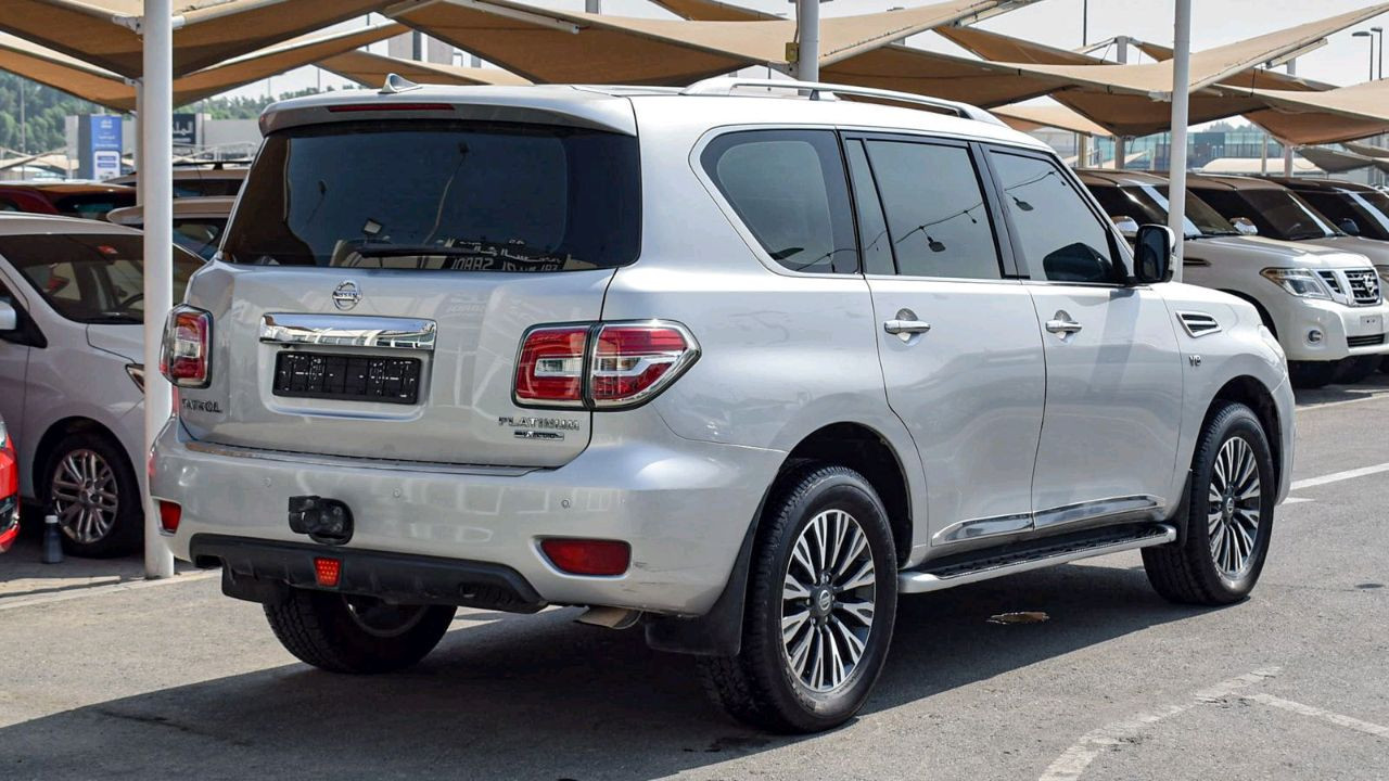 Nissan Patrol - Image 17