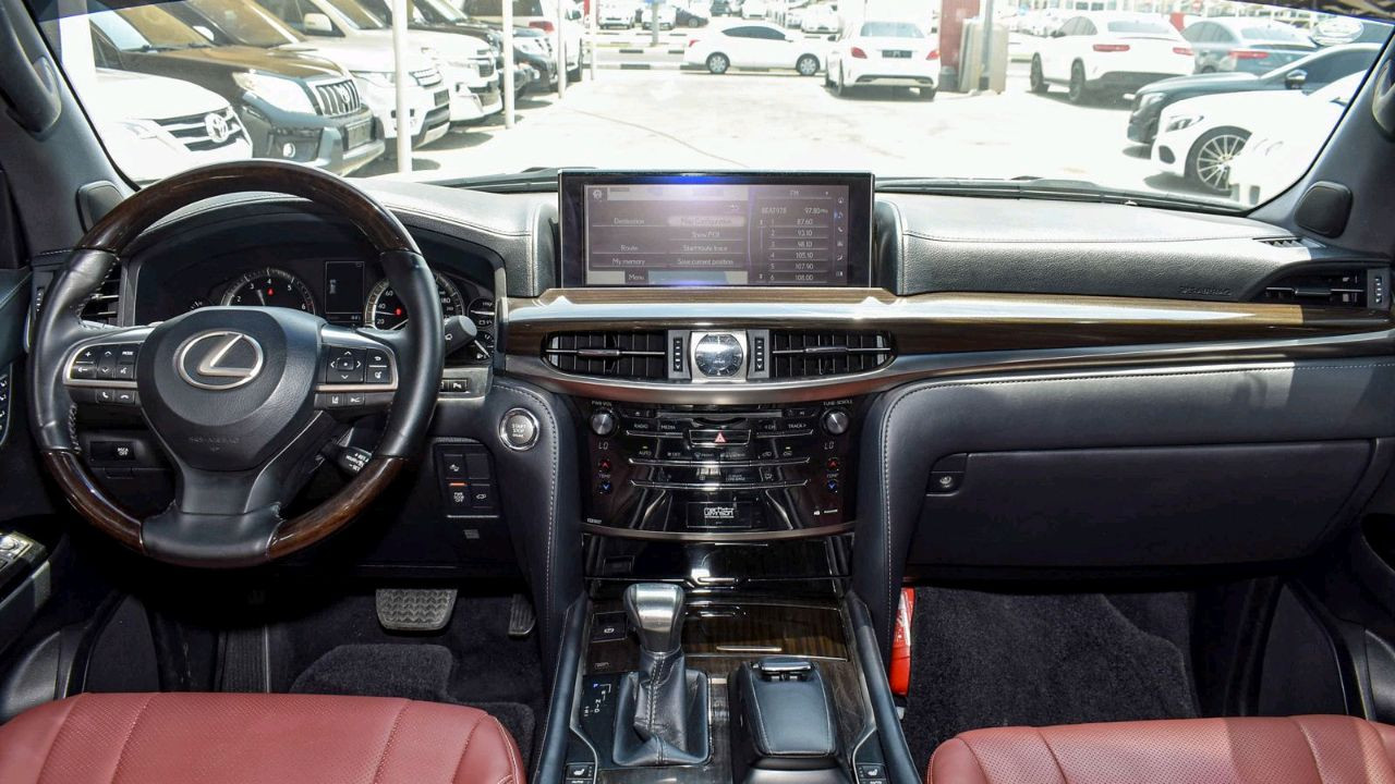 Lexus LX-Series - Image 11