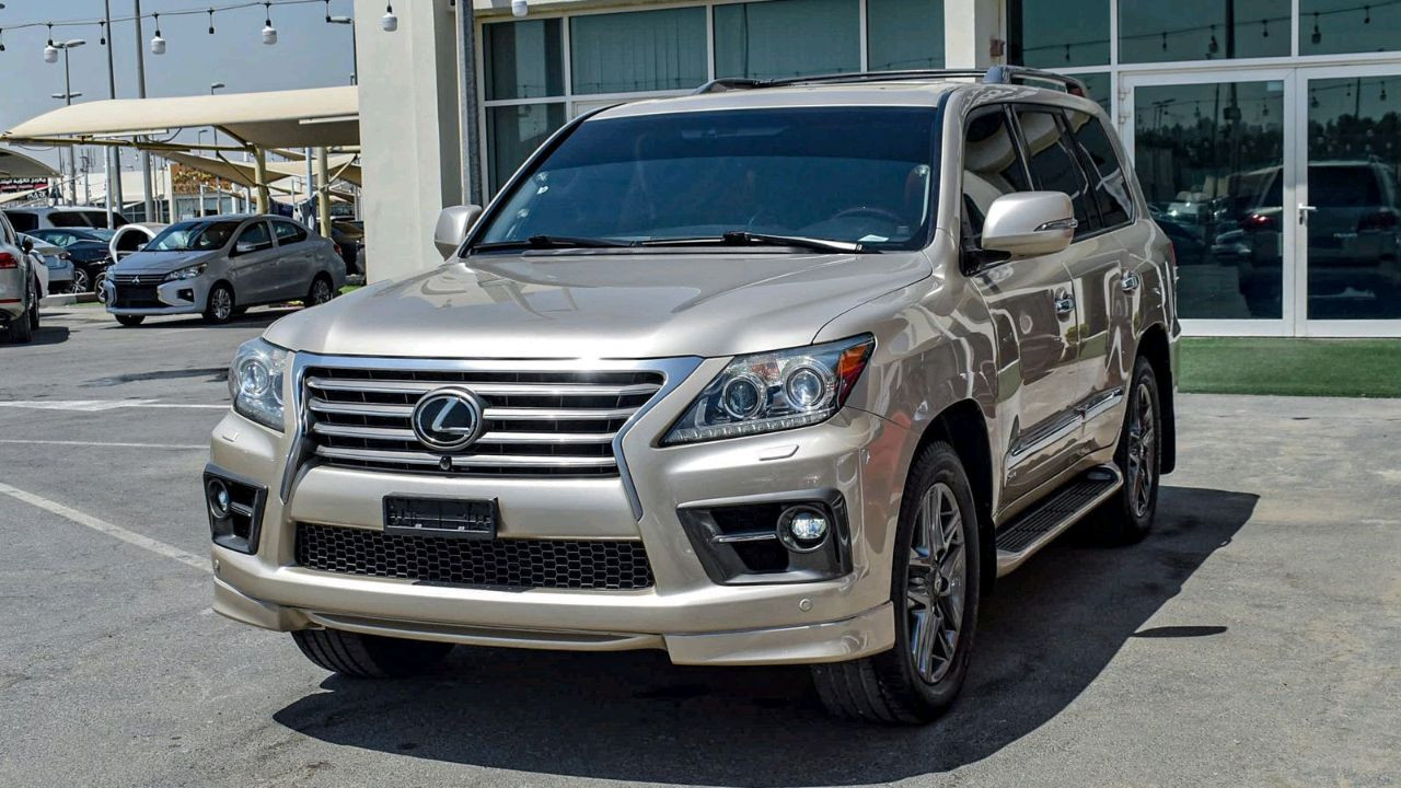 Lexus LX-Series - Image 6