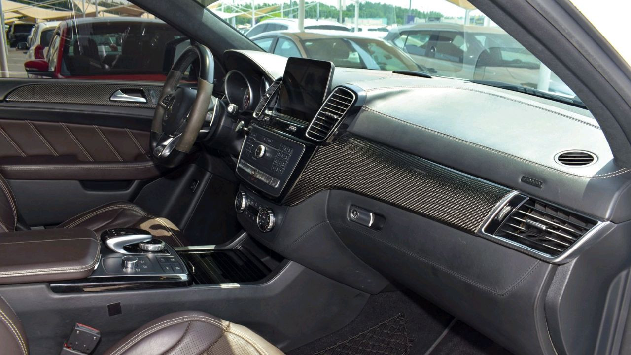 Mercedes Benz AMG - Image 6