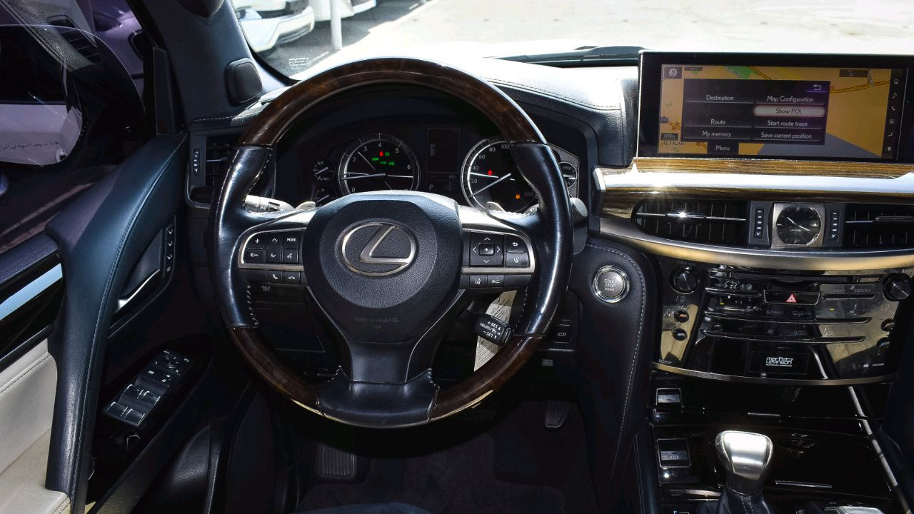Lexus LX-Series - Image 8