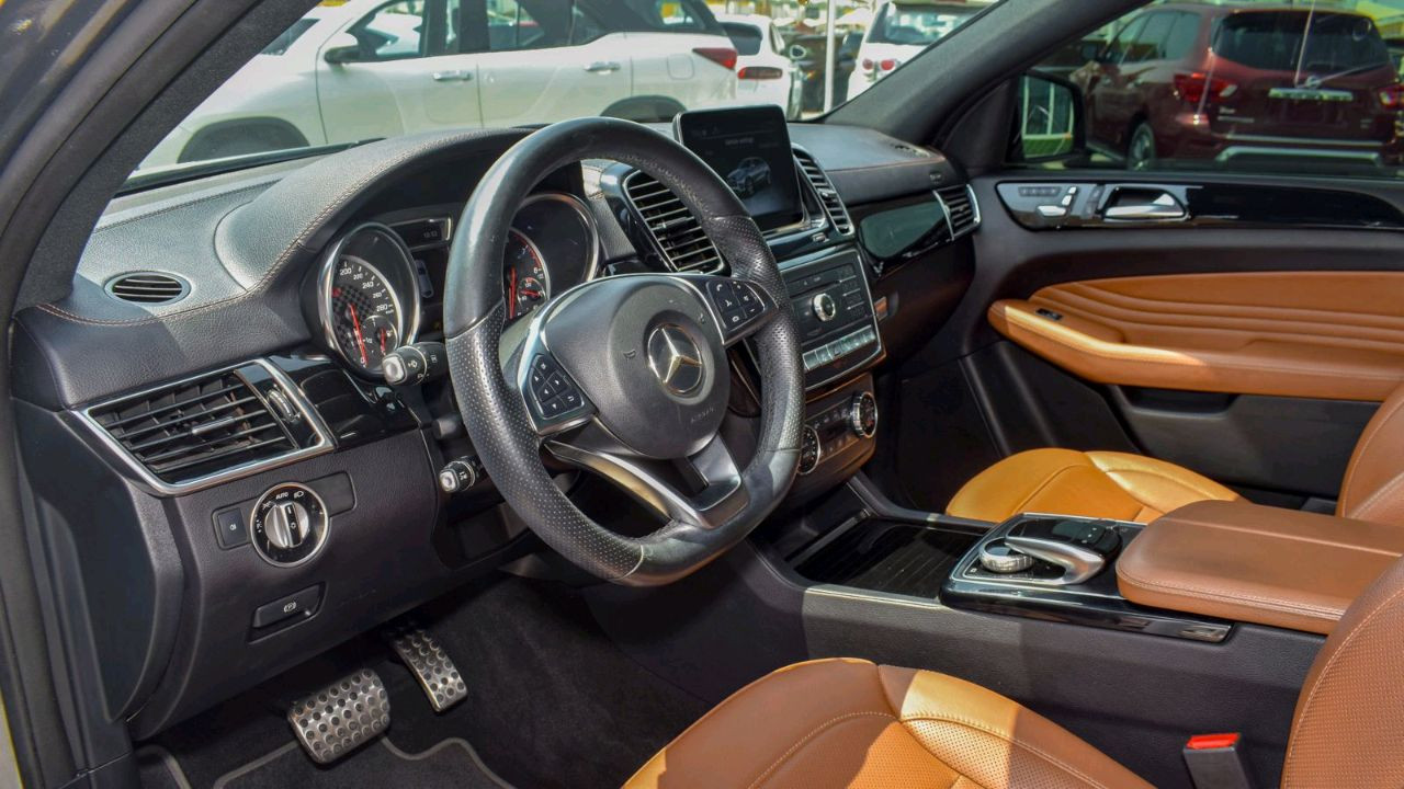 Mercedes Benz AMG - Image 2