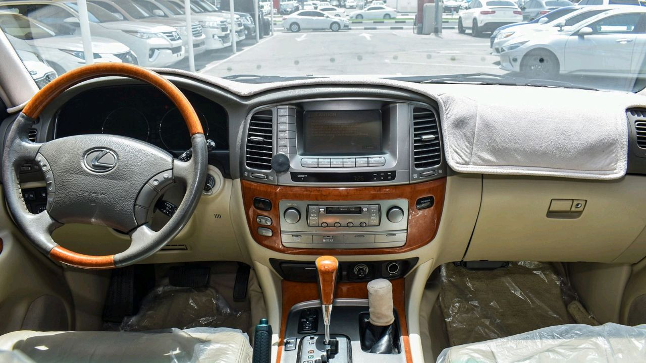 Lexus LX-Series - Image 9
