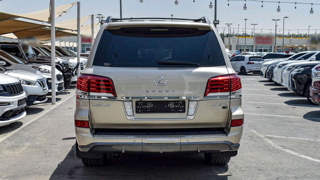 Lexus LX-Series - Image 9