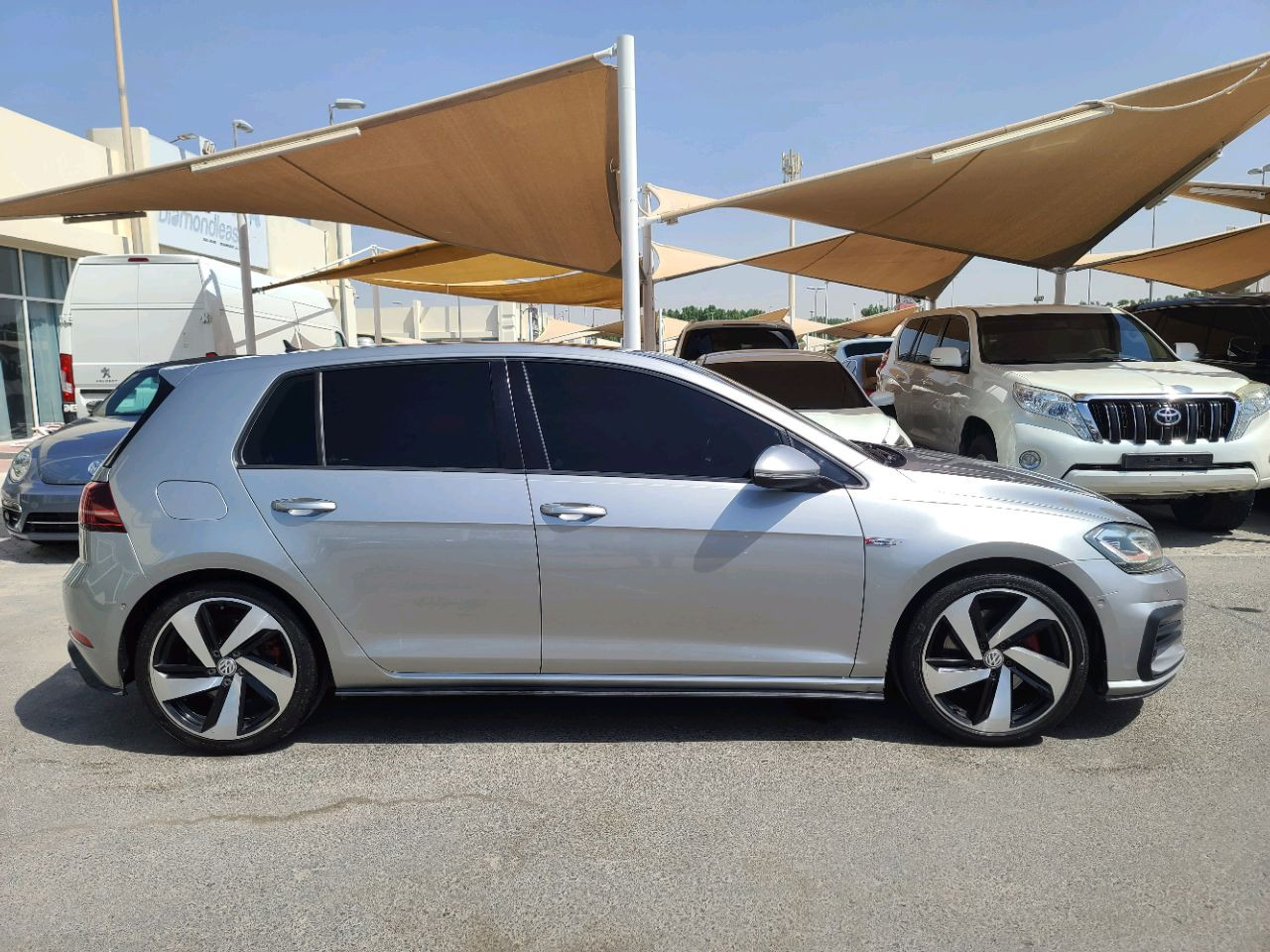 Volkswagen GTI - Image 7
