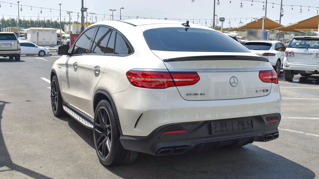 Mercedes Benz AMG - Image 10
