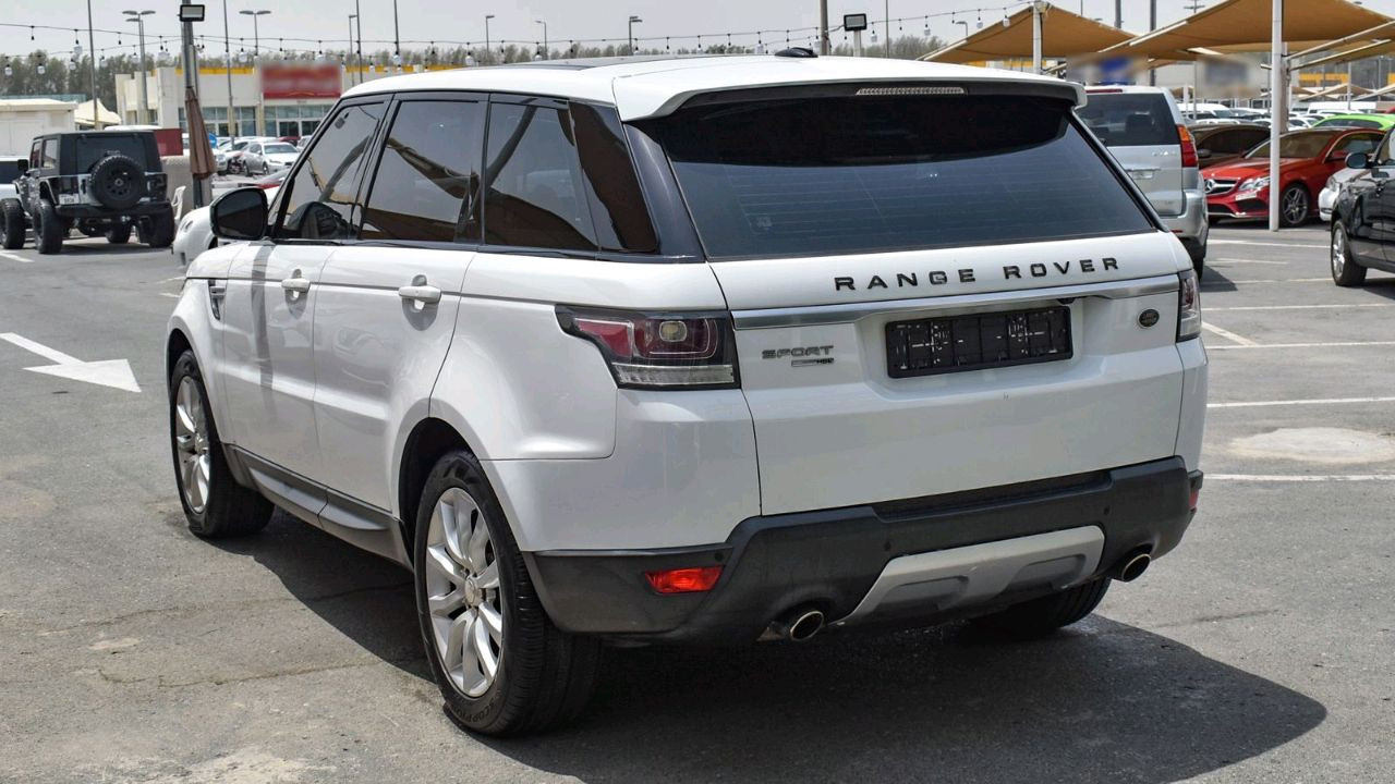 Range Rover Sport - Image 18