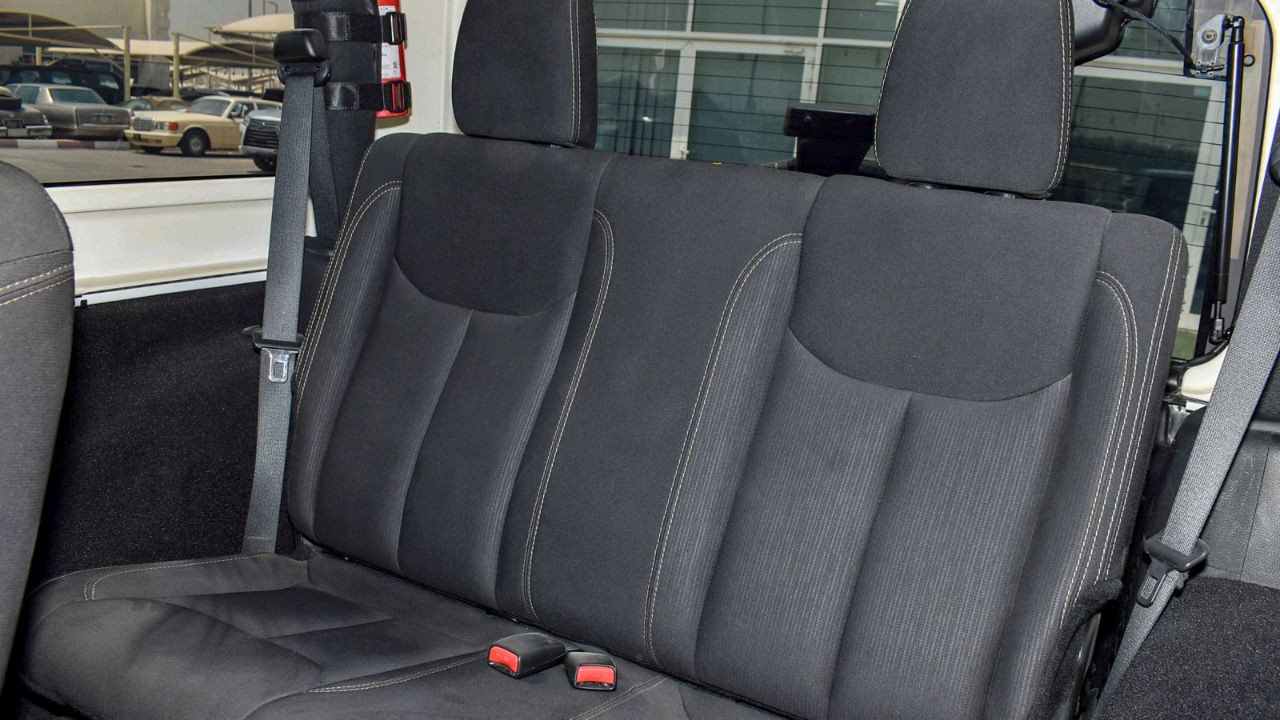 Jeep Wrangler - Image 7