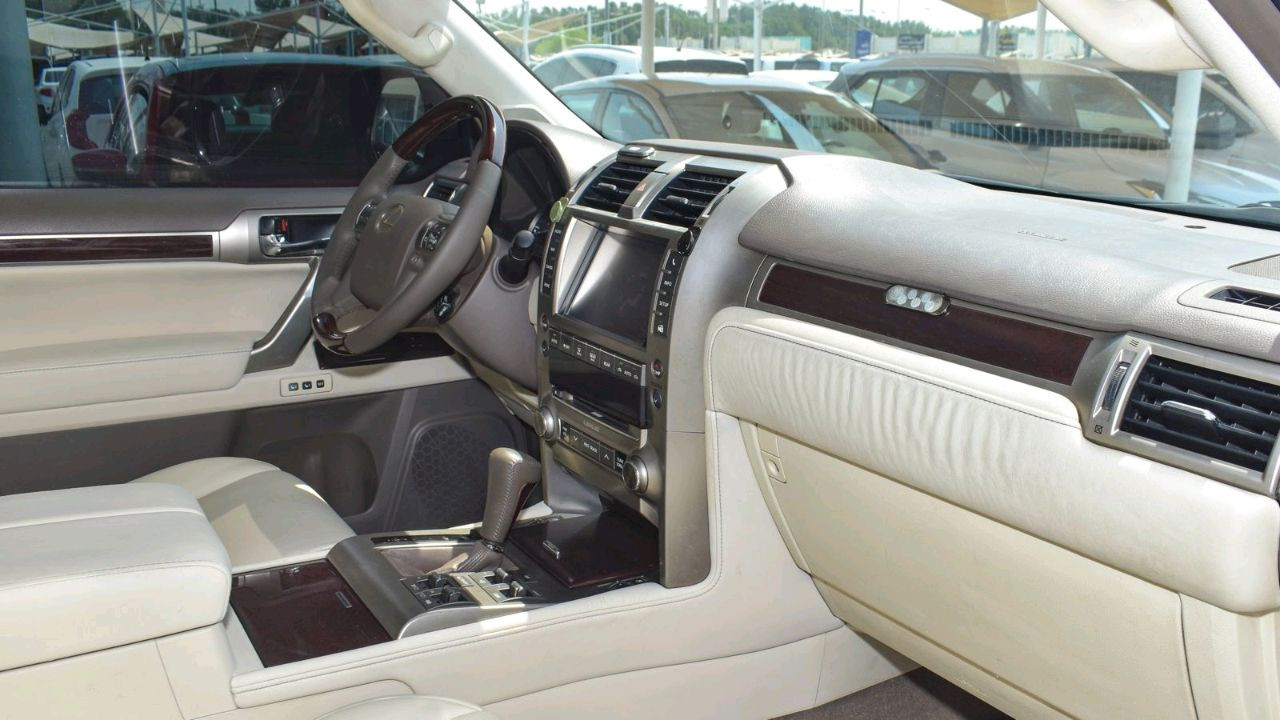 Lexus GX-Series - Image 8