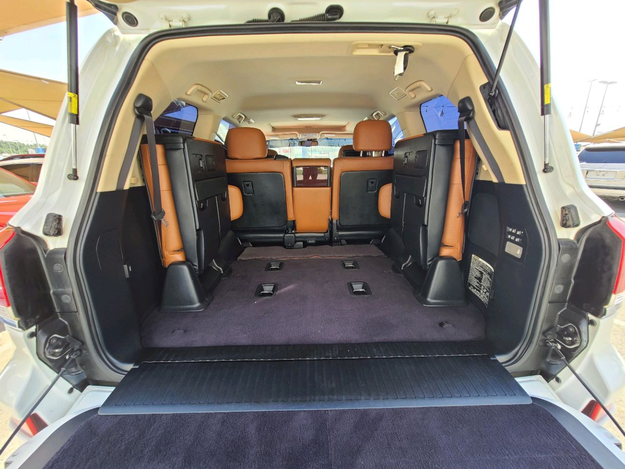 Lexus LX-Series - Image 9