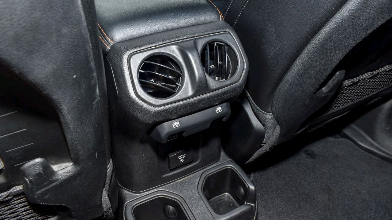 Jeep Gladiator - Image 11