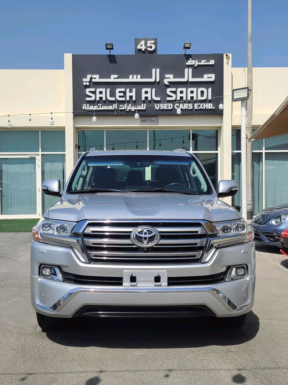 Toyota Land Cruiser - Image 10