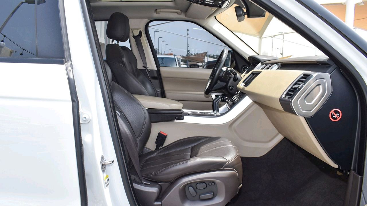 Range Rover Sport - Image 6