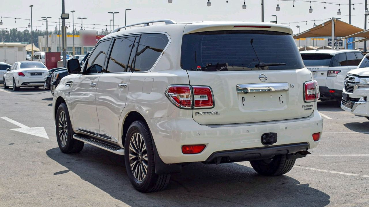 Nissan Patrol - Image 7