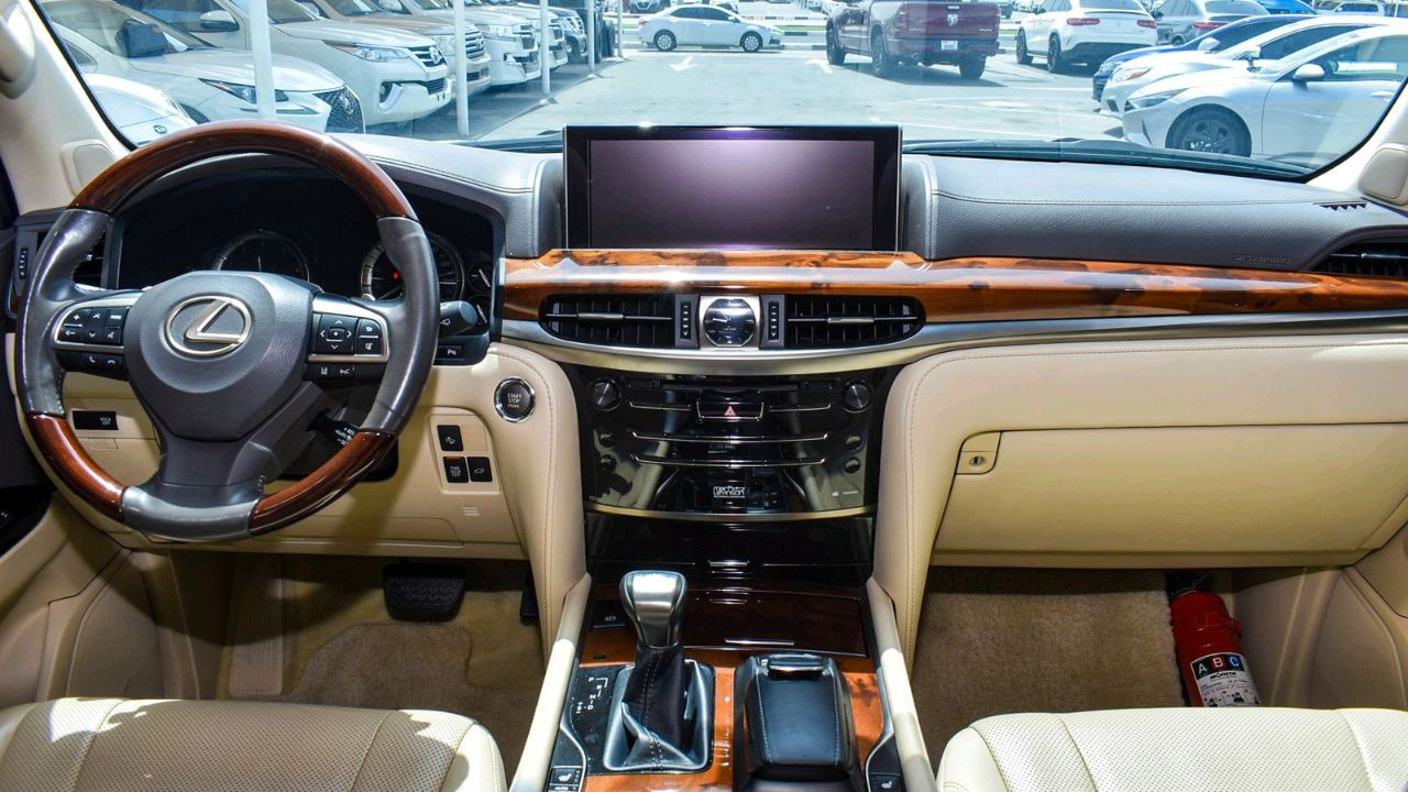 Lexus LX-Series - Image 5