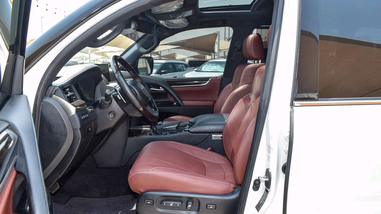 Lexus LX-Series - Image 6