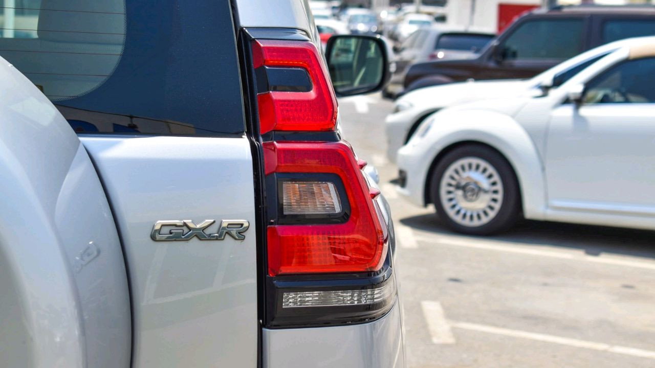 Toyota Prado - Image 8