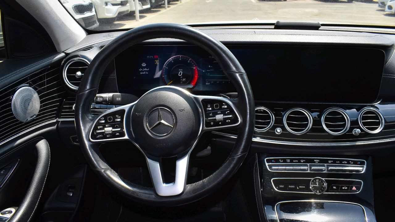 Mercedes Benz E-Class - Image 5