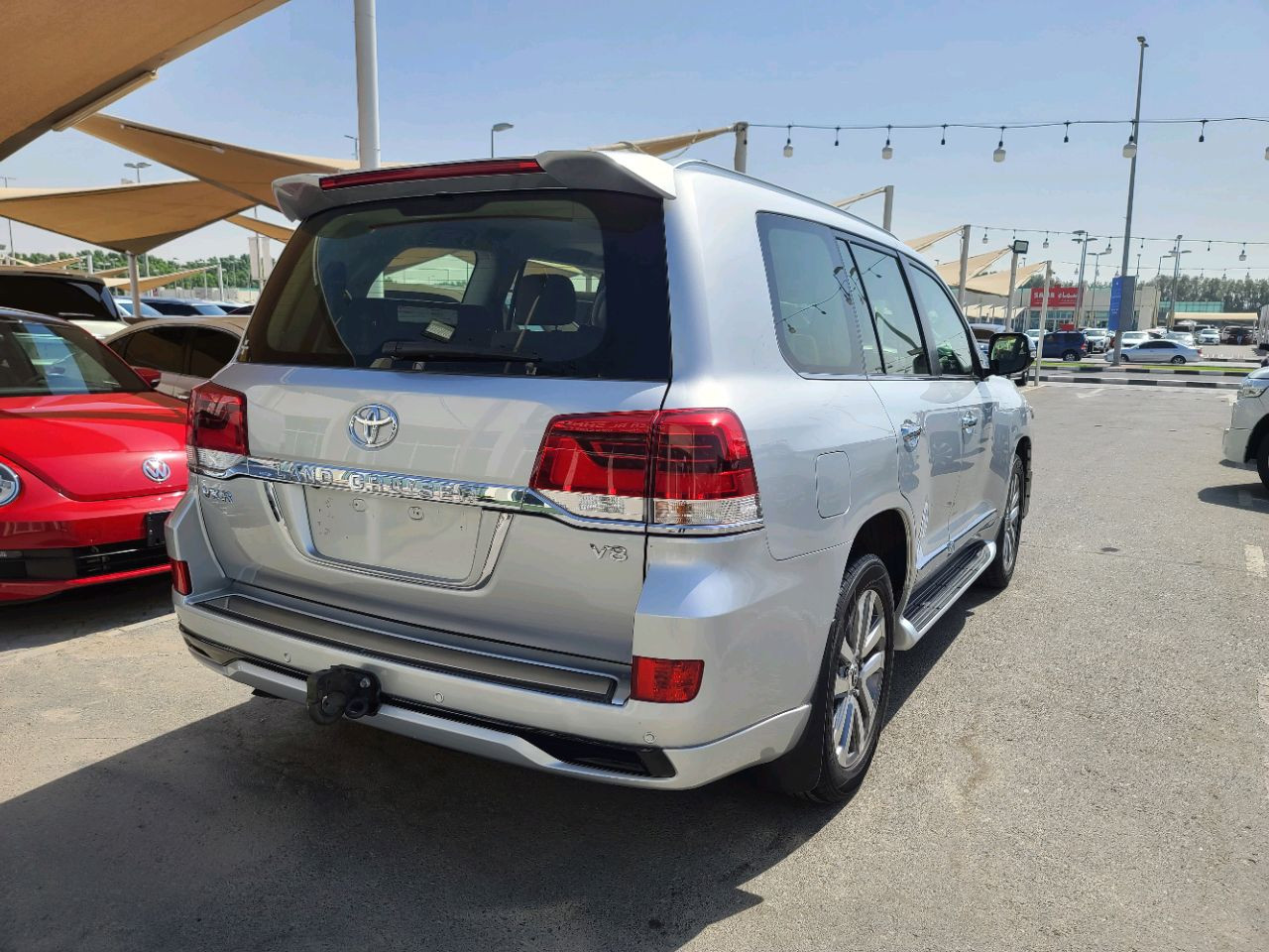 Toyota Land Cruiser - Image 9
