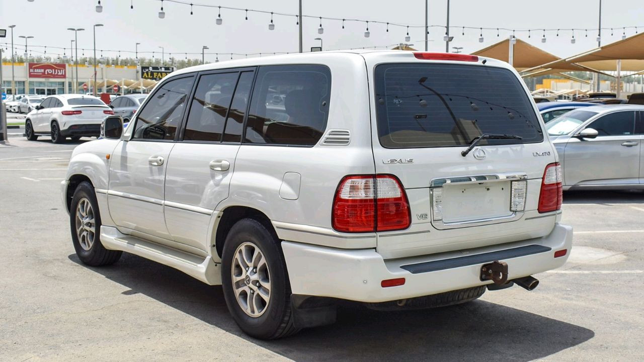 Lexus LX-Series - Image 7