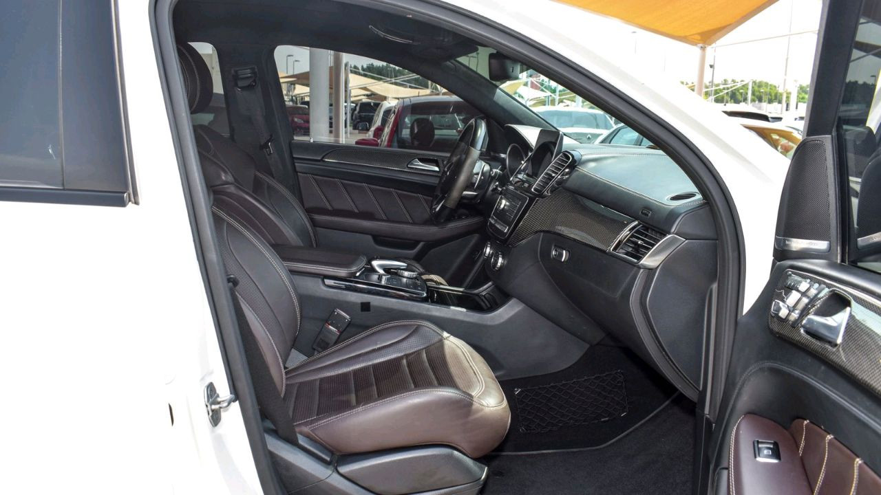 Mercedes Benz AMG - Image 9