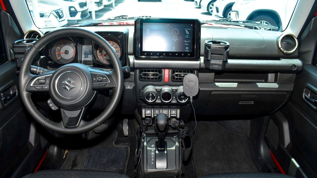 Suzuki Jimny - Image 12