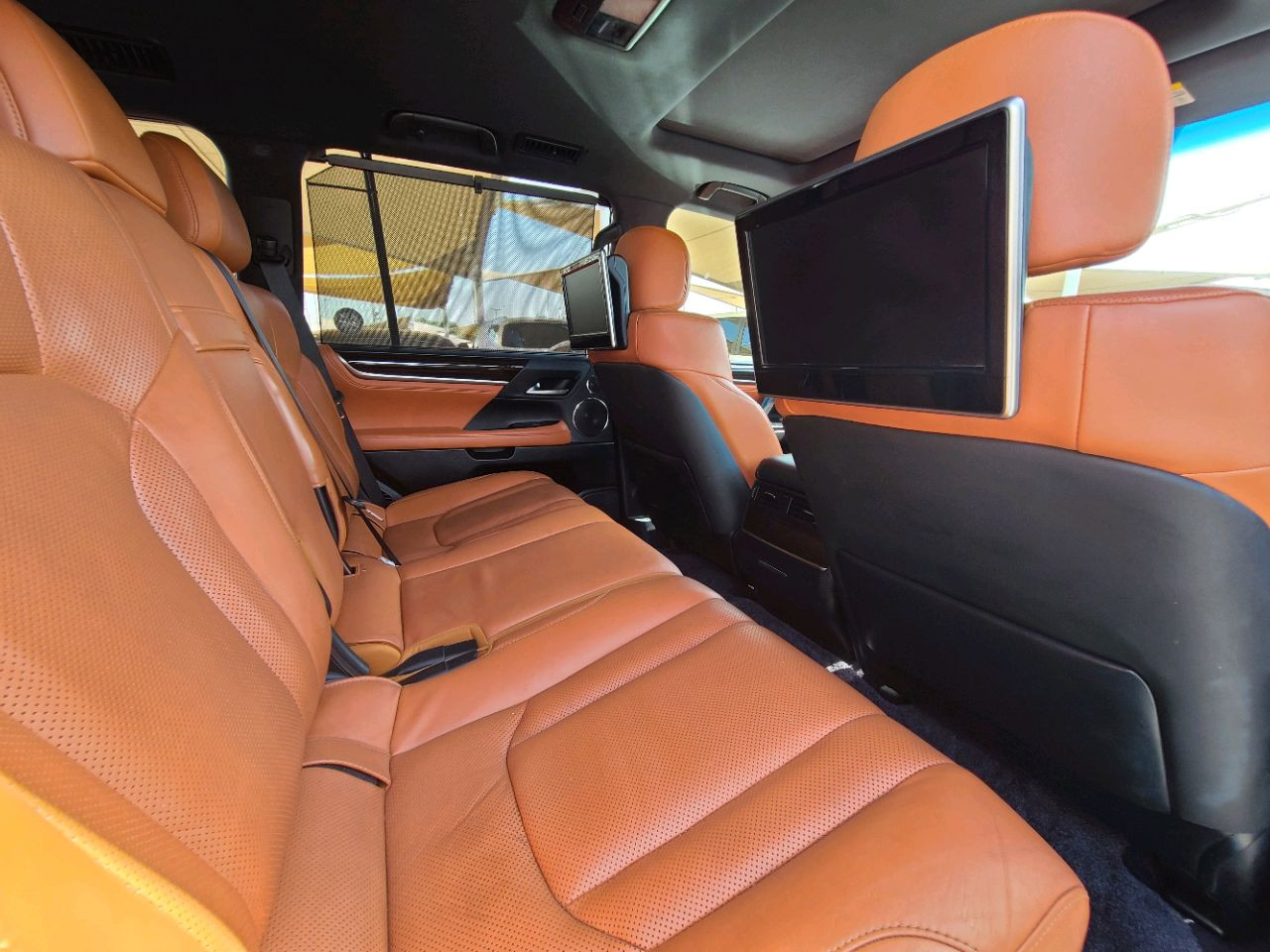 Lexus LX-Series - Image 4